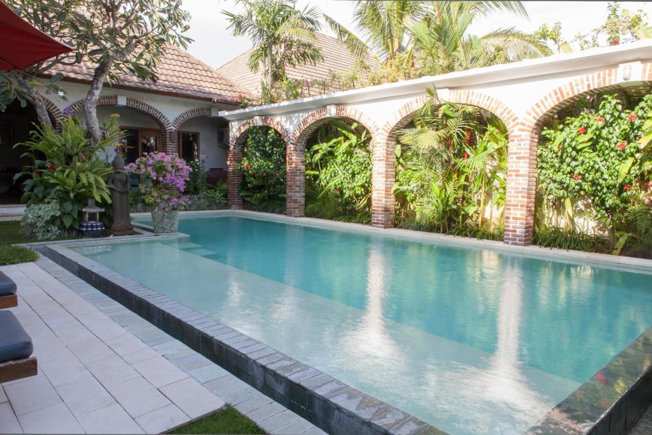 Bali Dyana Villas Seminyak Exterior foto